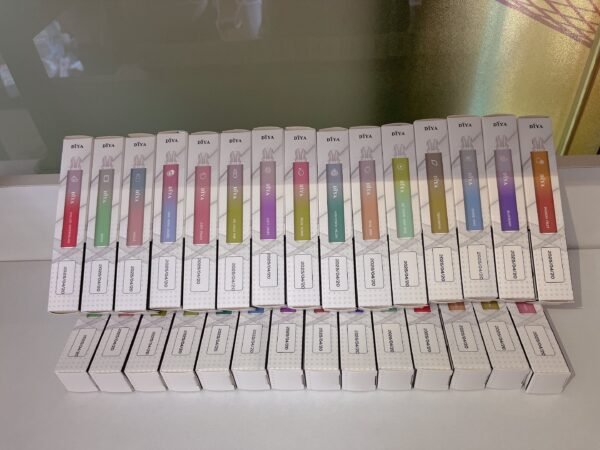 【DIYA叮啞7500口拋棄式】新款叮啞可充電霧化桿-叮啞7500口puffs油倉加長版電子煙-30/50mg｜美滋滋糖果屋